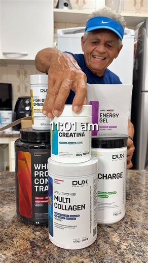José Aguiar - Corredor on Instagram: "Minha rotina de treino aos 68 anos 🏃🚀 Depois do meu treino, abri minha encomenda da @dux.humanhealth E já usei o Whey Protein, que está sendo meu aliado na minha recuperação muscular 💪 🏷️ZEAGUIAR #duxhumanhealth"