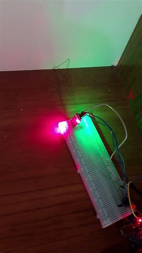 sistema com arduíno #robo #arduino #robot #arduinoproject #robots