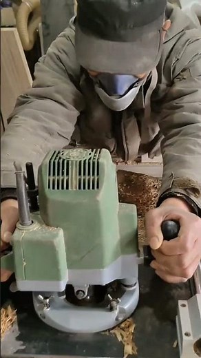Precision wood slab flattening using a router sled for smooth results