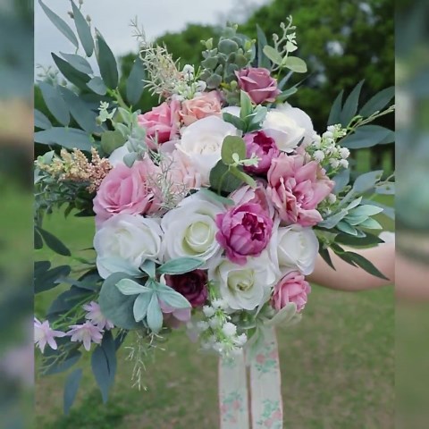Blush Pink White Rose Bridal Bouquet With Eucalyptus, Garden Wedding Bouquet, Romantic Rustic Wedding Flowers for Bride & Bridesmaid - Etsy