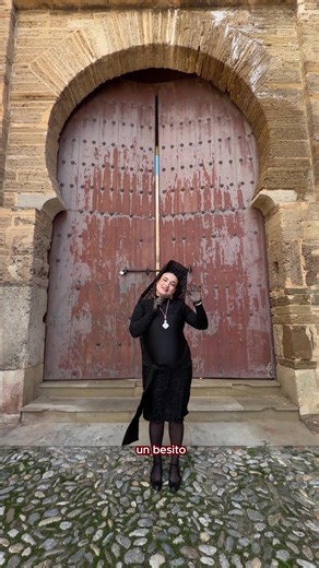 hoy os hablo un poco sobre la virgen de la macarena porque es semana santa y santa ❤️ #mantilla