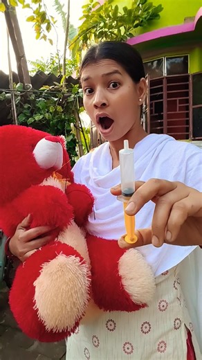 Very Injection 🤪💉👱#funny#comedy #funnyvideo #funnymoments #injection #doctor #fun