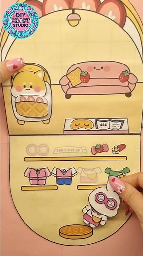 Easy DIY Activity Book with Cute Waffle and Dress Up Characters / Fun Paper Craft Ideas #craft #diy