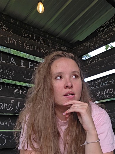 Solo Travel Tips for Women: Beginner’s Guide to Traveling Alone