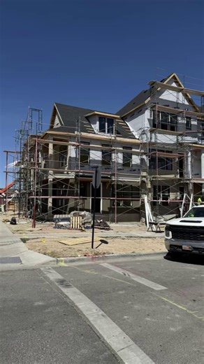 2.2K views · 3 comments | David Weekley Homes did not come to play. The Dawn Townhomes are rising in Downtown Daybreak and you can already walk them! Every line, light, and layout = chef’s kiss. ✨ Model home opens early November—grand-opening details coming soon. Want first dibs? Text/call Alysha Johansen at (385) 433-4032 to tour and get the scoop. #DawnTownhomes #DowntownDaybreak #DavidWeekleyHomes #DaybreakUtah #NewHomes | Daybreak | Facebook