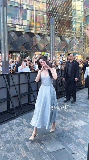 Goddess Wang Churan Arrives at Dior Event! 💖 #Shorts