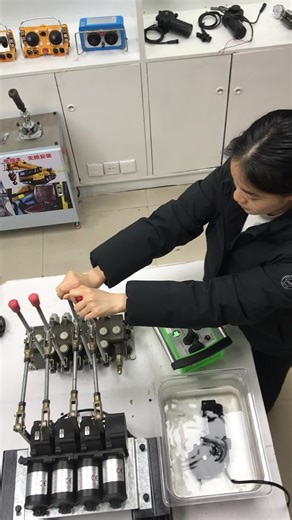 Télécommande Proportionnelle : Contrôle à 500 mètres