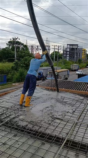 Slab concrete using boom pump #concrete #engineering | Civil Engineer's Diary