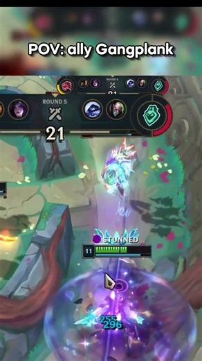 POV: The Gangplank on your team #leagueoflegends #twitchstreamer #RB2B2