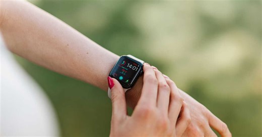 Comment connecter une smartwatch à un smartphone ?