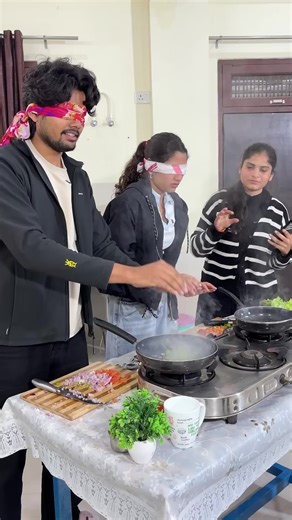 Explore Rakhi Celebrations with The Roamer Amit