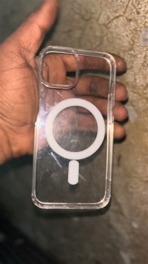 iPhone 14 transparent case