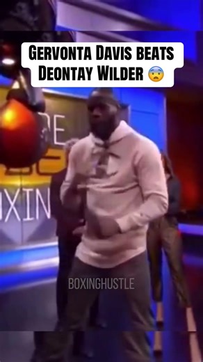 David vs Goliath 😳⚔️ #boxing🥊 #gervontadavis #deontaywilder