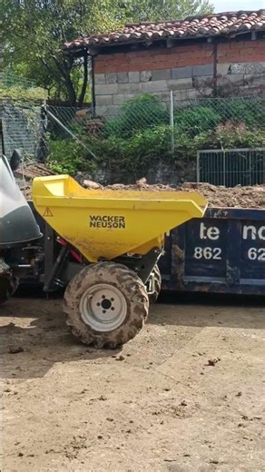 Excavator and dumper for earthmoving
