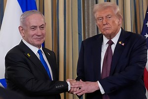 Trump announces peace deal between Israel and Hamas