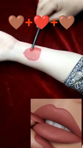 lipstick mixing magic✨ custom shaded in second 💄