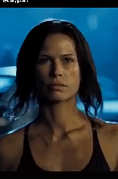 Rhona Mitra Stuns in Doomsday - Exploring Edensinclair Character