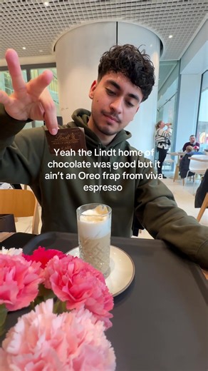 Nothing beats a viva Oreo frap