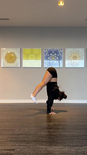 Strength Set: How to Master Handstands and Improve Flexibility