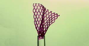 Injectable tissue patch expands within the body for less invasive surgery