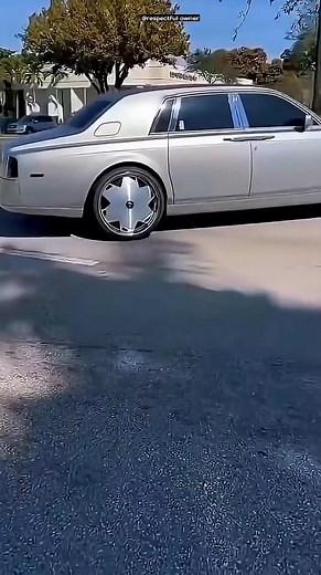 1.1M views · 10K reactions | Why wheel not rotating  | #shorts #viralvideo #fact | Factsx | Facebook