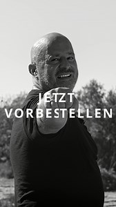 [Anzeige] Leute, glaubt mir, ab diesem Freitag wird in der Musikwelt #DEFFInitiv nichts mehr so sein, wie es einmal war. Denn an diesem Tag erscheint sie endlich, die erste Single von Dichter, Denker, Poet UND Sänger Detlef Steves, DEM neuen Stern am Schlagerhimmel ⭐️🎼🎤. Und das wird einfach WAHNSINN!! Freut Euch drauf!! Mehr Infos gibt’s hier: https://save-it.cc/xtremesound/deffinitiv | Martin Rütter