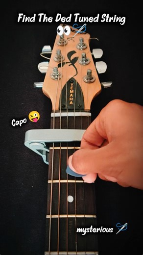 Find The Ded String 🧐 UnTuned #guitartuner #shorts