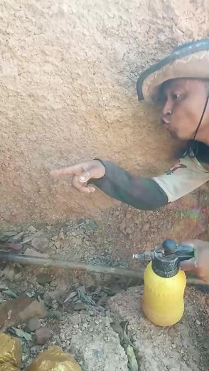 1.6K views | Gemstones, gems ,expensive, diamond #amazinggold #shorts #tricks #tips #treasure #hunting #hunter #findgold #treasure #findinggold #treasurehunting #gemstones #gemstone #most #valuable #gemstones #most expensive #crystals #mostexpensive #gemstones #snake #python #holesnake #bigsnake | MY CAT | Facebook