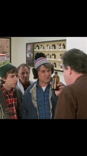There’s a Mouse in My Beer! 😂 | Strange Brew