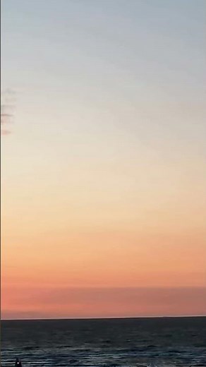 60 seconds of vacation: Sunset in Warnemünde 🌅🏖️