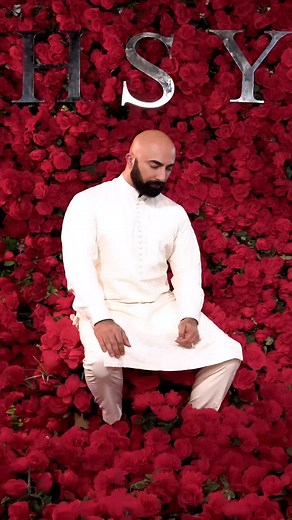 For the first time ever, HSY introduces affordable festive collection for the women of Pakistan, named after his mother “Rehana” It is also the first time that the King of Couture, HSY, combines his forces with Pakistan’s largest fashion discovery platform, LAAM - to bring to you a collection that encompasses elegant, affordable pieces which embody the qualities of love, strength, and courage. This exclusive collection with LAAM aims to celebrate all the women of substance around us ✨ Will be ex