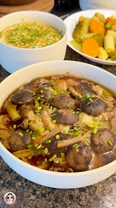 3 HEALTHY & DELICIOUS DISH USING YOUR STEAMER! SESAME CHICKEN & MUSHROOM Ingredients: 2 tbsp soy sauce 1 tbsp oyster sauce 1/2 tbsp brown sugar 2 tsp sesame oil 500g boneless chicken thighs 250g shitake mushrooms 3 cloves garlic, chopped 1 thumb ginger, chopped 2 stalks green onions, chopped BUTTERED VEGGIES Ingredients: 250g broccoli, chopped 100g young corn, chopped 1 small carrot, chopped 1/4 cup butter Salt & pepper to taste STEAMED EGGS Ingredients: 5 eggs 1/2 cup chicken stock 1 tbsp mince