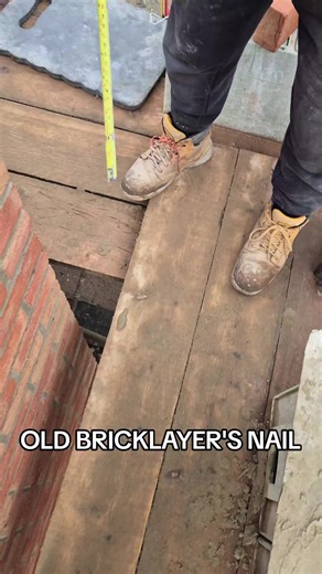 Mastering Bricklaying Techniques with Old Tricks