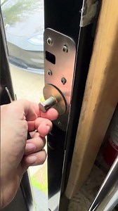 Newmar RV door latch issue — door won’t close!