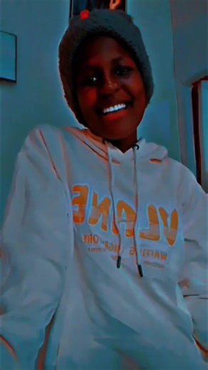 happy Sunday 😘#kamapala Uganda🇺🇬🇺🇬#livemusic