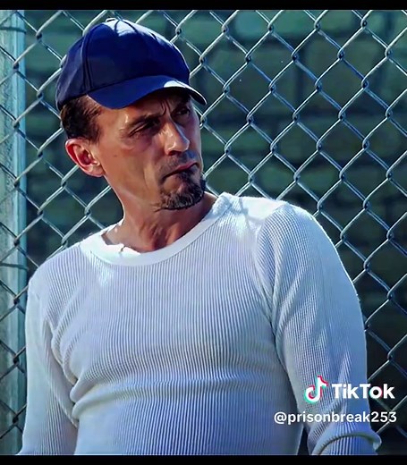 Prison Break Edits Featuring T-Bag's Bionic Arm