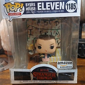 Big Box! Funko Pop Deluxe Eleven with Eggo Figure
