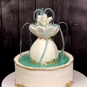 1.4M views · 4K reactions | You have never seen a cake like this! A marvelous fountain cake By: annakaralkina | MetDaan Cakes | Facebook