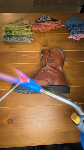 Slickback Custom Crowns on Instagram: "Hardest brand around. We brand hats too! 🤠 Stop settling for “off-the-shelf” and start wearing a masterpiece. 🐎✨ We’re bringing you the best custom felt crowns in the game. From western classics to our signature 1-of-1 designs, we build hats that tell your story. 🔥 What’s coming: • Exclusive Pop-Ups: We’ll bring our shop to your next event! • 1-of-1 Customs: No two hats are ever the same. • THE DROP: Our first official catalog arrives Feb 15th! 🗓️ We sh