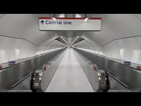 The new moving walkway at Bank tube station