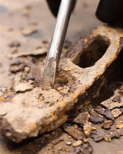 Very Rusty Hammer Restoration | DIY & Crafts USA