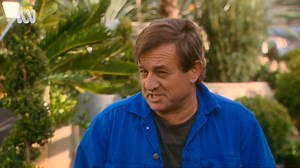 Liquid Fertilisers - Gardening Australia