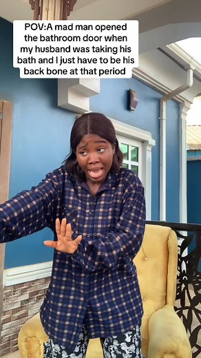 Humorous Bathroom Encounter: A Surprising Twist