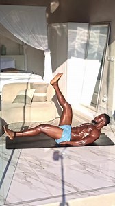 HIIT Abs workout at home ⚡️ ▫️ 4 x 30 sec ◾️ 15 sec rec ▫️ 1 min rest after circuit ⚡️ #abs #fitness #trending #tiktokgrowthchallenge