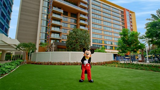 The Villas at Disneyland Hotel in Anaheim, CA | Disney Vacation Club