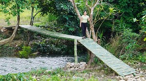 Build A Bridge Over The Stream To Avoid Floods. | Kaleb Mountain life