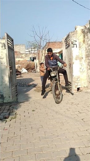 aaj apni biki ki suruaat ki #viki #bike