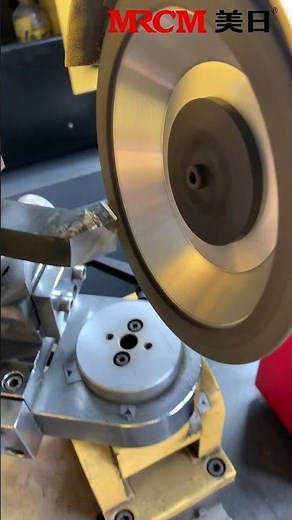 Universal Grinding Machine.