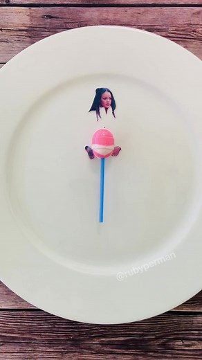 5K views · 106 reactions | Rihanna showing off her baby bump擄#rihanna #pregnant #fashion | Ruby Perman Art | Facebook