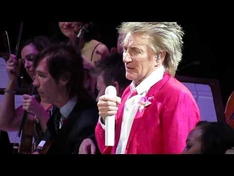 ROD STEWART - "The First Cut Is the Deepest" (Montreal, 2013) HD